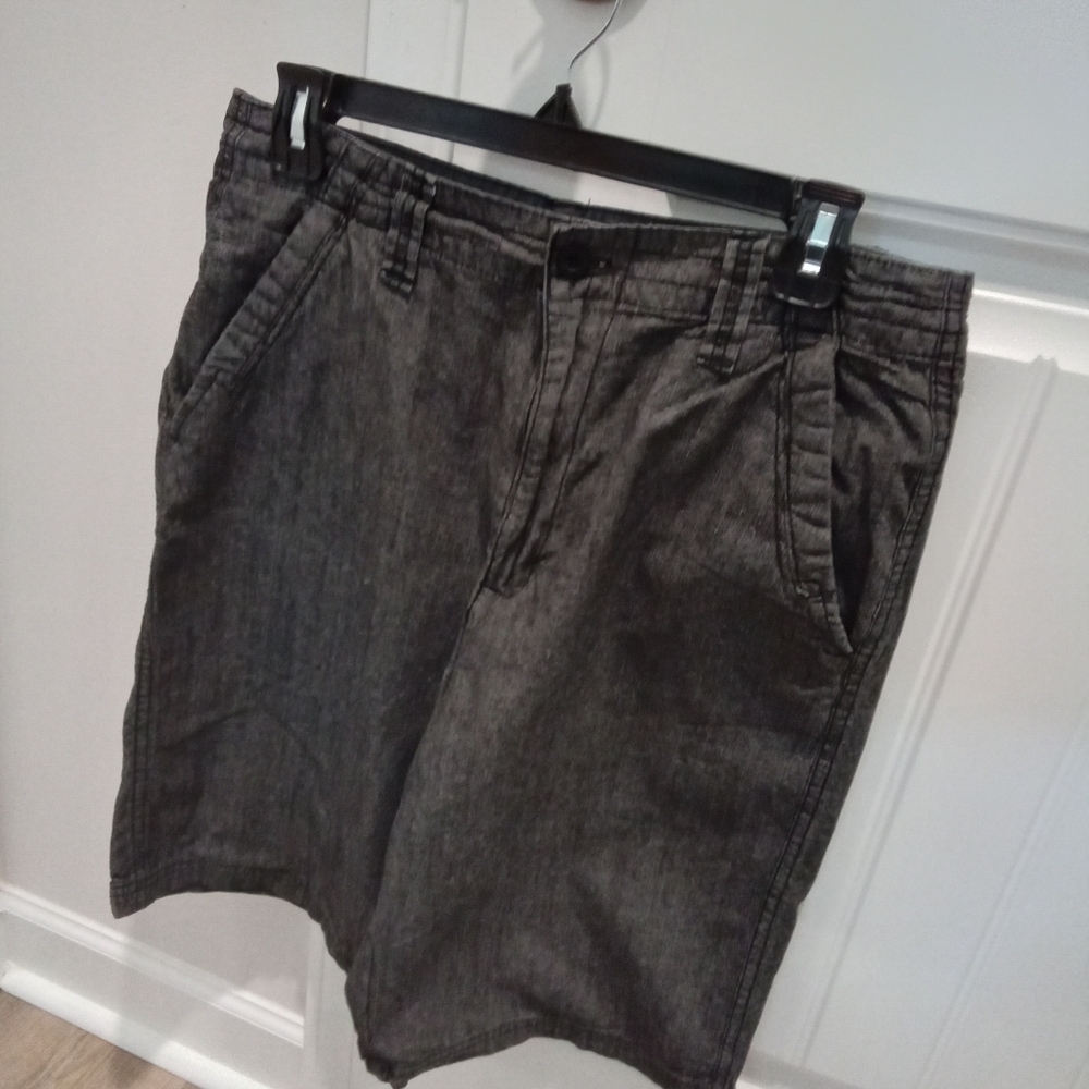 Beverly Hills Polo Club Men's Size 32 Black Flat Front Shorts
